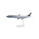 * Herpa wings Snapfit 610599  Lufthansa Boeing 747-8 Intercontinental "Retro"