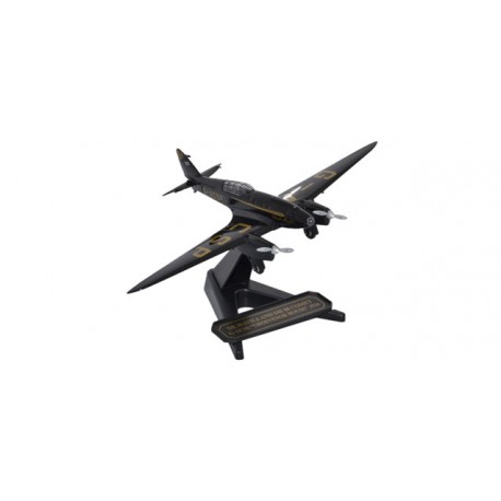 * Oxford 8172COM001  D H 88 Comet G-ACSP Black Magic