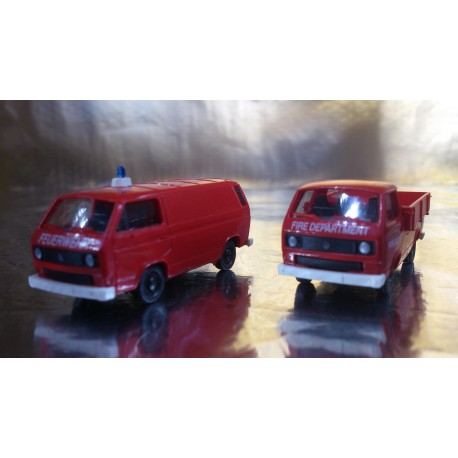 * Minitanks 629 2 vehicle Set US Army Fire Trucks