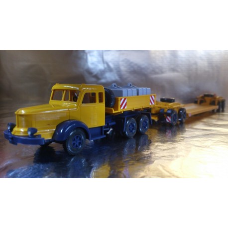 Wiking 8514048 Krupp Trailer and Heavy Hauler Tractor Unit