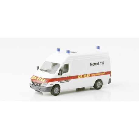 * Herpa Cars 045490  Mercedes-Benz Sprinter cargo van HD "DLRG"