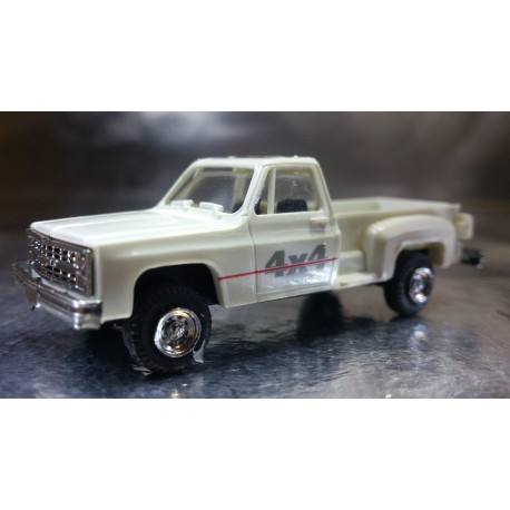 Trident 90115 4 x 4 Pick up Vehicle
