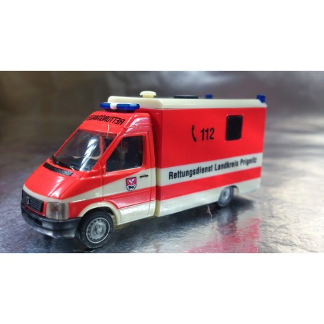 * Herpa Cars 045292  VW LT 2 Strobel RTW „Prignitz Rescue Services “
