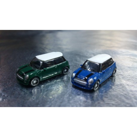 * Herpa Cars 065252-003  Passenger Car Set "Mini Cooper" 1 x British Racing Green & 1 x Lightning Blue