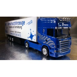 * Herpa Trucks 155830  Scania R TL box semitrailer "Brunner"