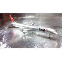 * Herpa Wings 561082  Northwest Airlines Boeing 757-300