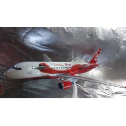 * Herpa Wings Snapfit 610667  Air Berlin Airbus A320 "Top Bonus"