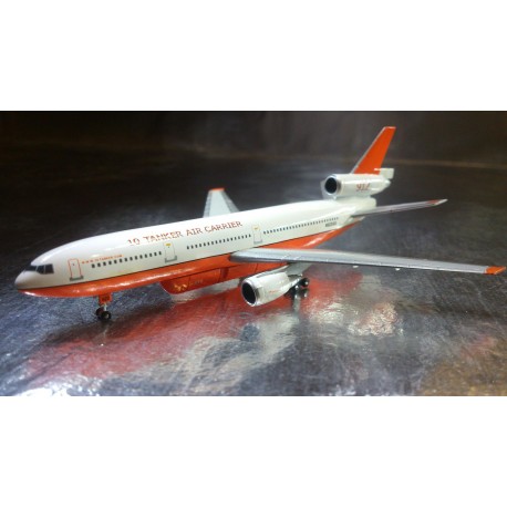* Herpa Wings 529082  Tanker Air Carrier McDonnell Douglas DC-10-30