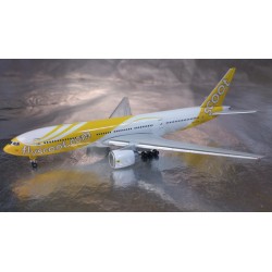 * Herpa Wings 527859  Singapore-based Scoot Boeing 777-200ER