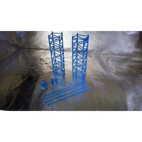 * Herpa Contruction 076609  Grider mast parts S-boom for Liebherr Raupenkran LR1600/2 "Felbermayr" (A) Content: 2 pieces
