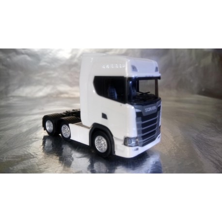 * Herpa Trucks 307543  Scania CS 20 HD 6x2 rigid tractor, white