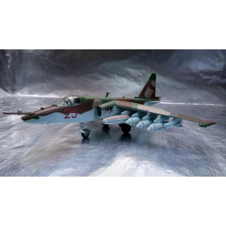 * Herpa Wings 82MLCZ7204  Soviet Air Force Sukhoi SU-25 “Frogfoot” – 368th OShAP