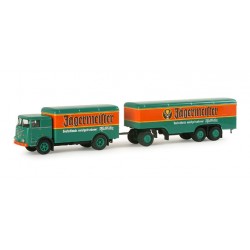 * Herpa Trucks 155243  Buessing LU 11/16 box trailer "Jaegermeister"
