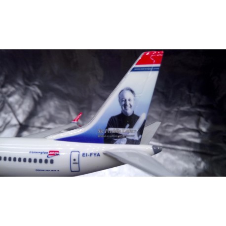 * Herpa Wings 611817  Norwegian Air Shuttle Boeing 737 MAX 8 - EI-FYA "Sir Freddie Laker"