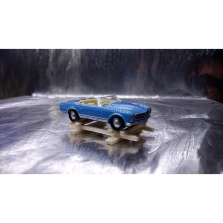 * Herpa / UA 452120WLB Wooden Frame with MB 230SL Load