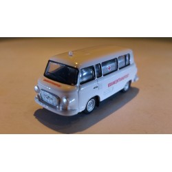 * Herpa Cars 066433  Barkas B 1000 bus "patient transport ambulance"