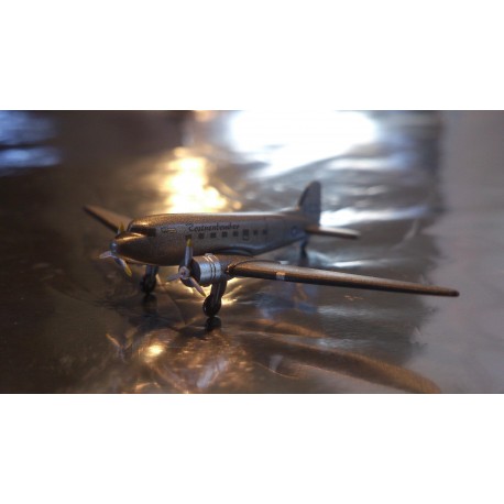 * Herpa Wings 503563  Air Service Berlin Douglas DC-3 "Rosinenbomber"