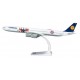 * Herpa Wings Snapfit 611329  Lufthansa Airbus A340-600 "FC Bayern Audi Summer Tour USA 2016"